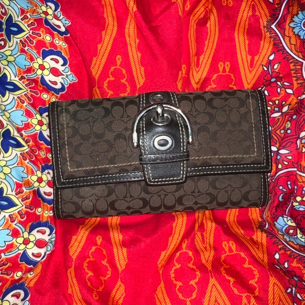Tri Fold Coach Wallet with Logo Print